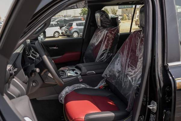 Toyota Land Cruiser VXR