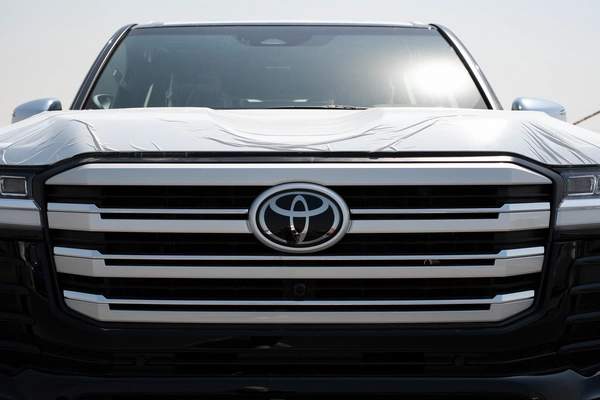 Toyota Land Cruiser VXR