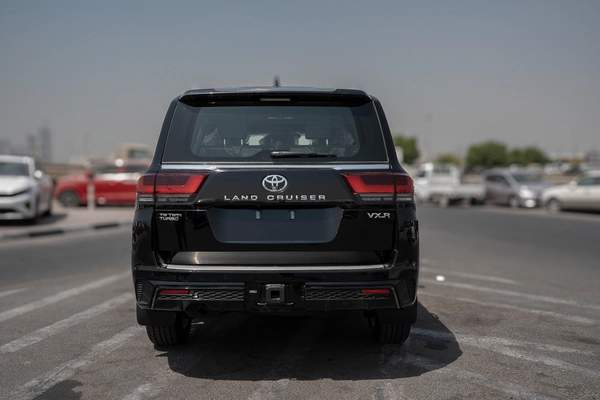 Toyota Land Cruiser VXR