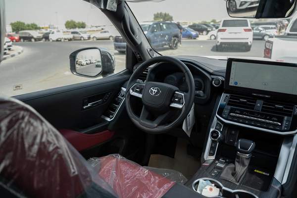 Toyota Land Cruiser VXR