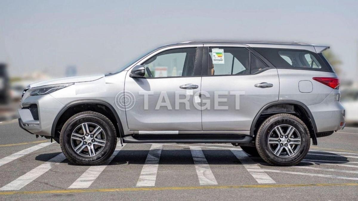 Toyota Fortuner FORTUNER 2.7L 4WD-6-6