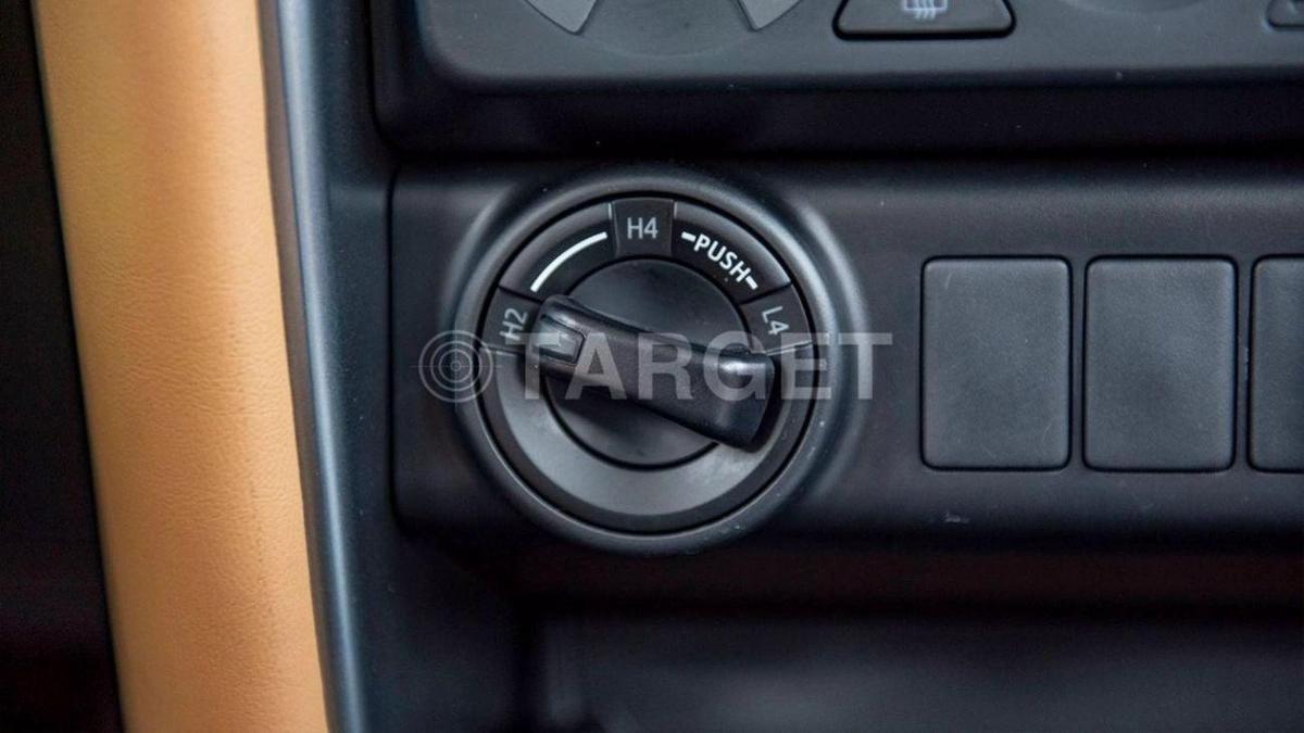 Toyota Fortuner FORTUNER 2.7L 4WD-13-13