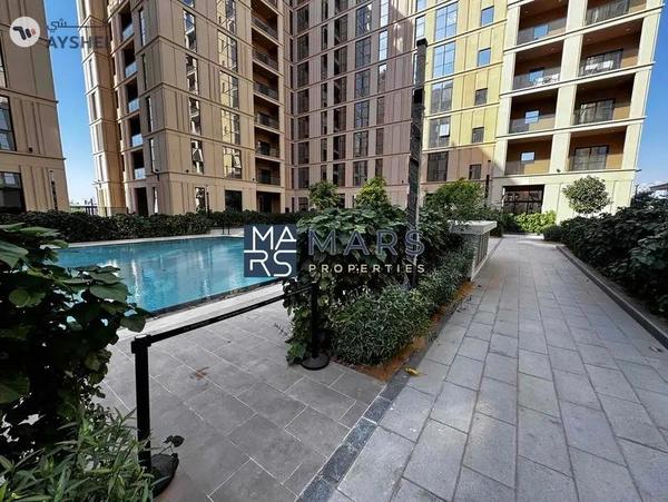 Spacious one bedroom apartment with kitchen appliances and all facilities available in Al Mamsha