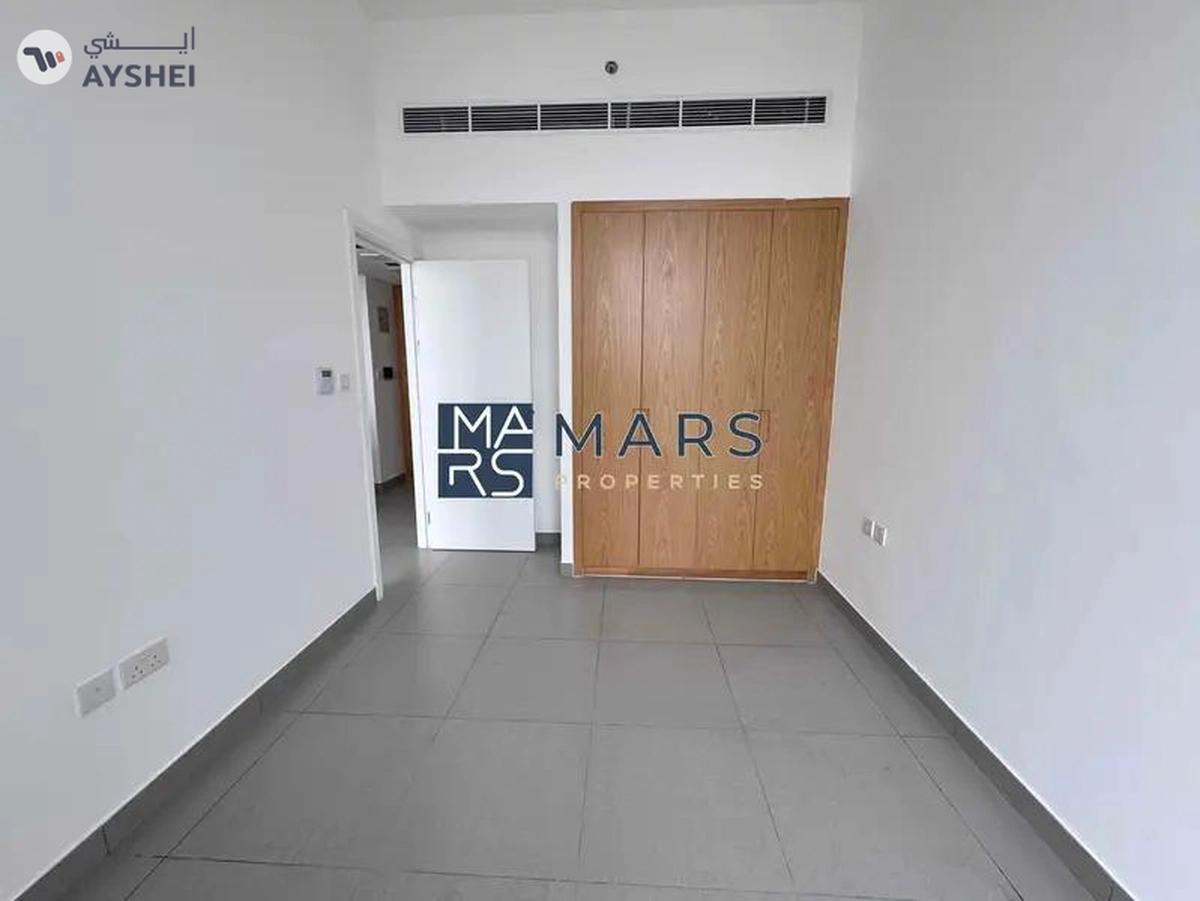 Spacious one bedroom apartment with kitchen appliances and all facilities available in Al Mamsha-5-5