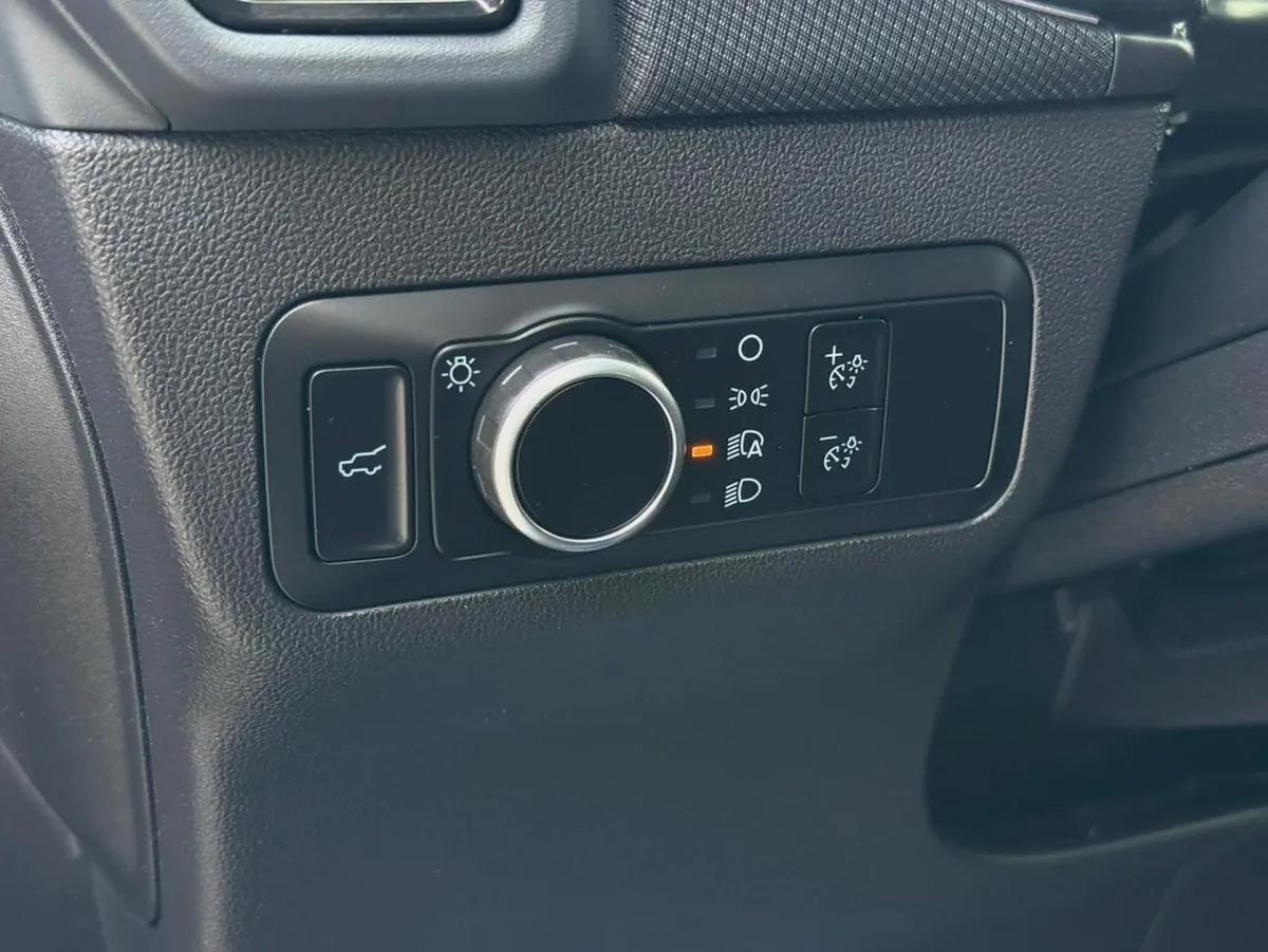 2023 Ford Bronco Sport - Canadian Specs - Excellent Condition Clean Title-10-10