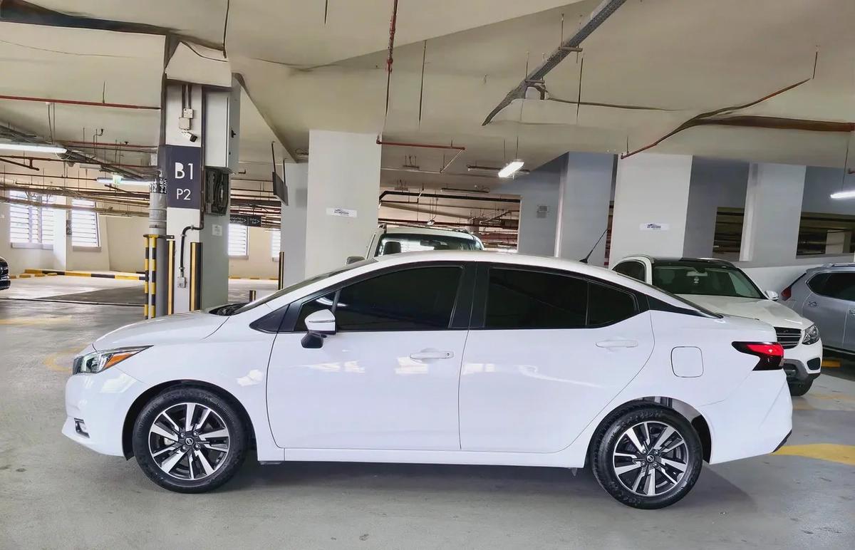 FULLY LOADED 5 cameras II 2023 Nissan Sunny Platinum II GCC Specs II MINT Condition-2-2