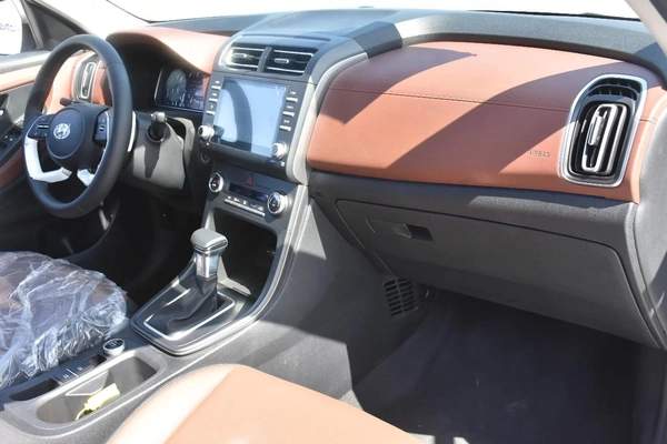 CRETA FWD 1.5 GCC SPECS 2025 | WHITE