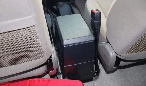 Toyota Land Cruiser Pick Up LC79 DC, 2.8L Turbo Diesel 4WD AT