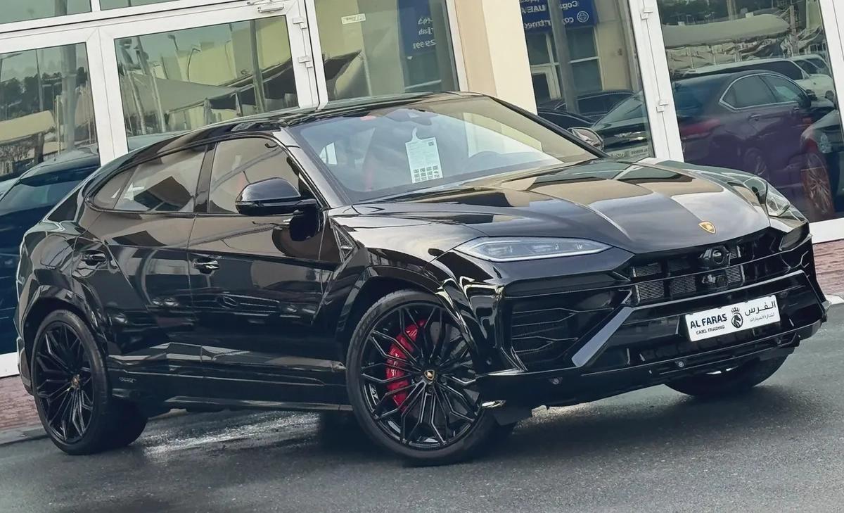 Lamborghini URUS SE 2025 Brand New fully loaded Zero KM-0-0