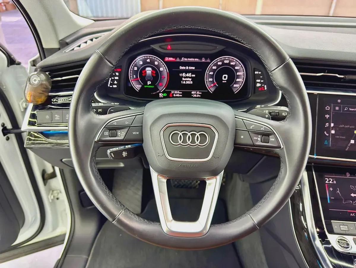 Audi Q7 2022 GCC specs for 169,000.00 AED-14-14