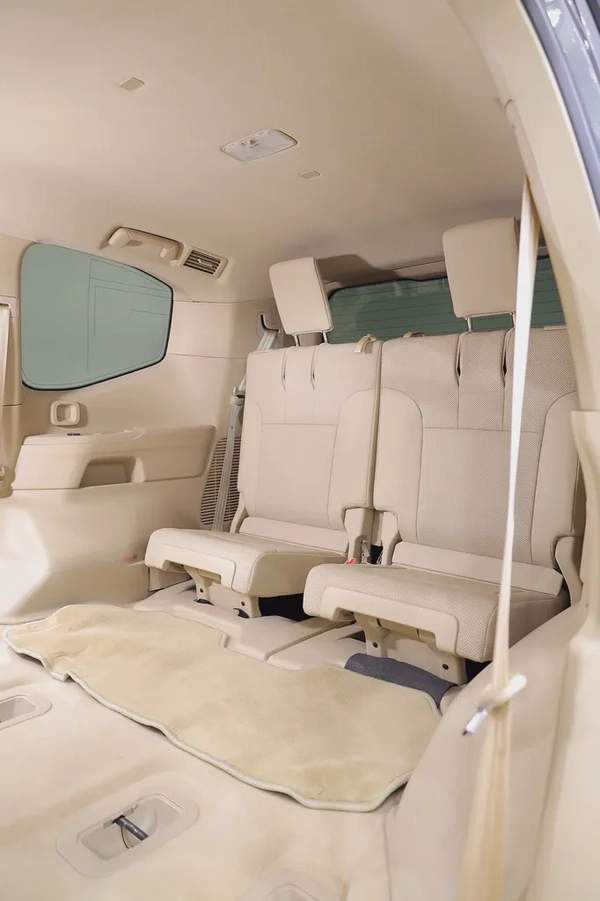 LAND CRUISER GXR GCC TWIN TURBO V6 - PERFECT CONDITION