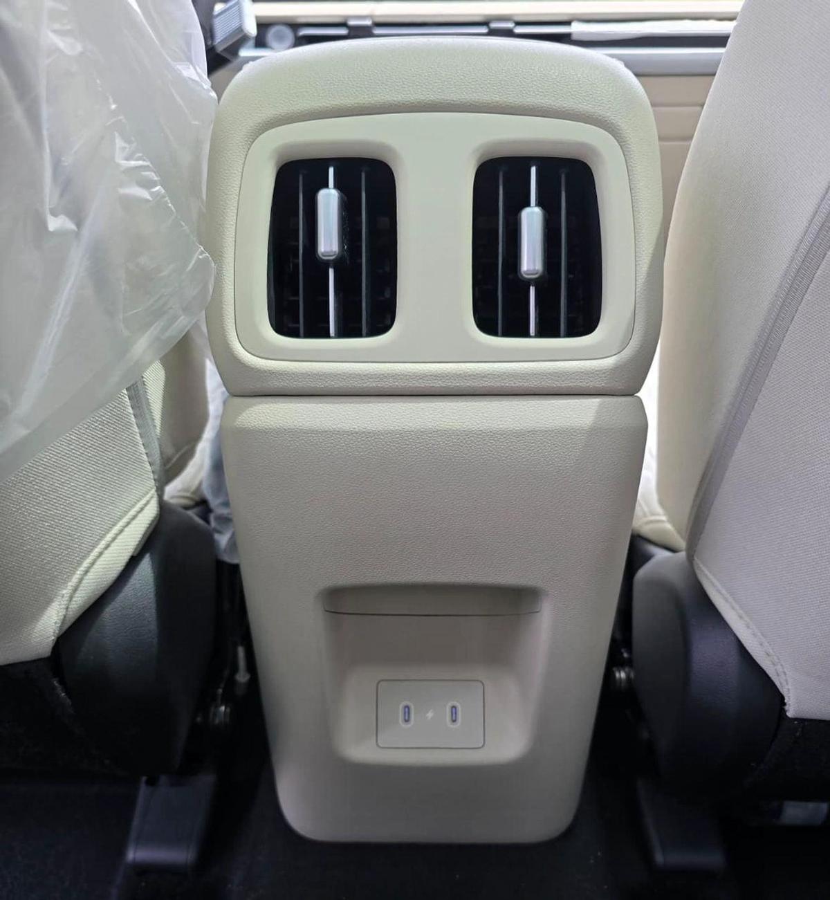 Hyundai Tucson Comfort+ 1.6T-21-21
