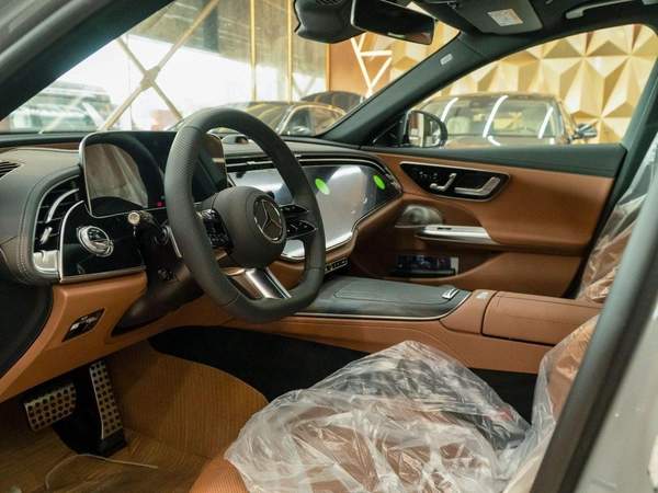 Mercedes-Benz E300 Brand New 2025 E300 AMG Package