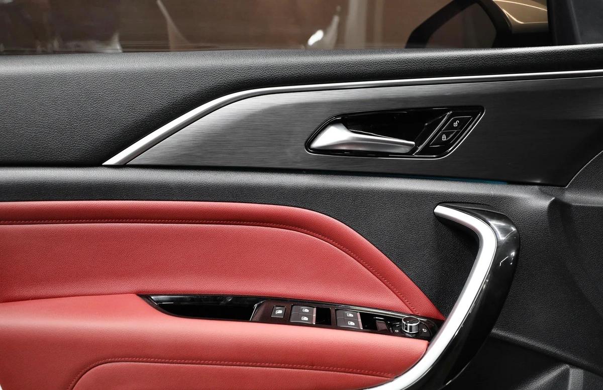 GCC | Bestune T77 | 750 AED Monthly | Free Insurance and Registration-11-11