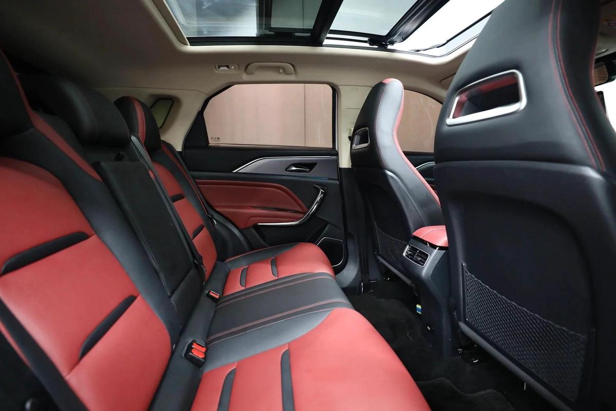 GCC | Bestune T77 | 750 AED Monthly | Free Insurance and Registration-10-10