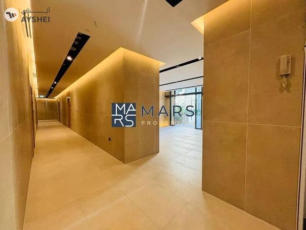 Your Ground Floor Studio: Relax in a Mini Garden!