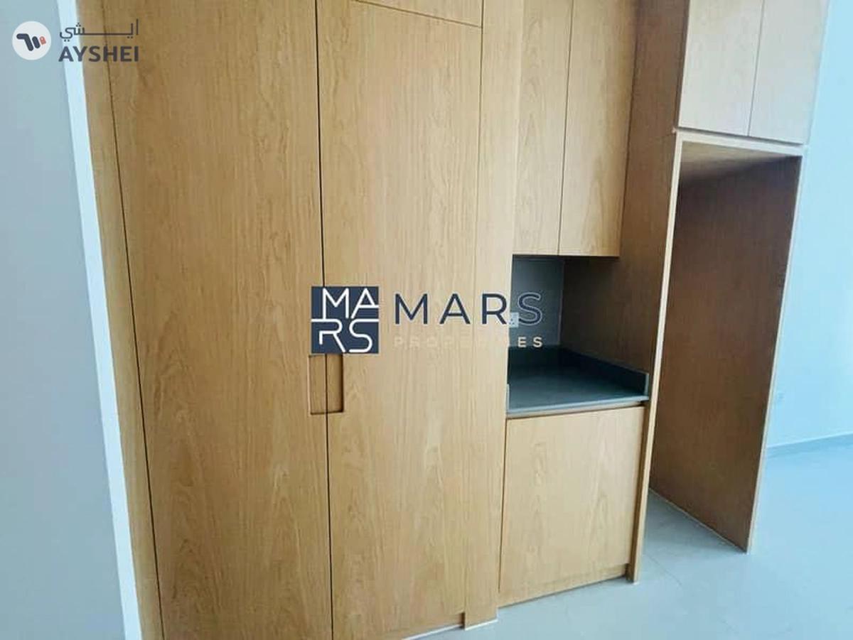 Your Ground Floor Studio: Relax in a Mini Garden!-24-24