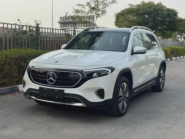 Mercedes-Benz EQB