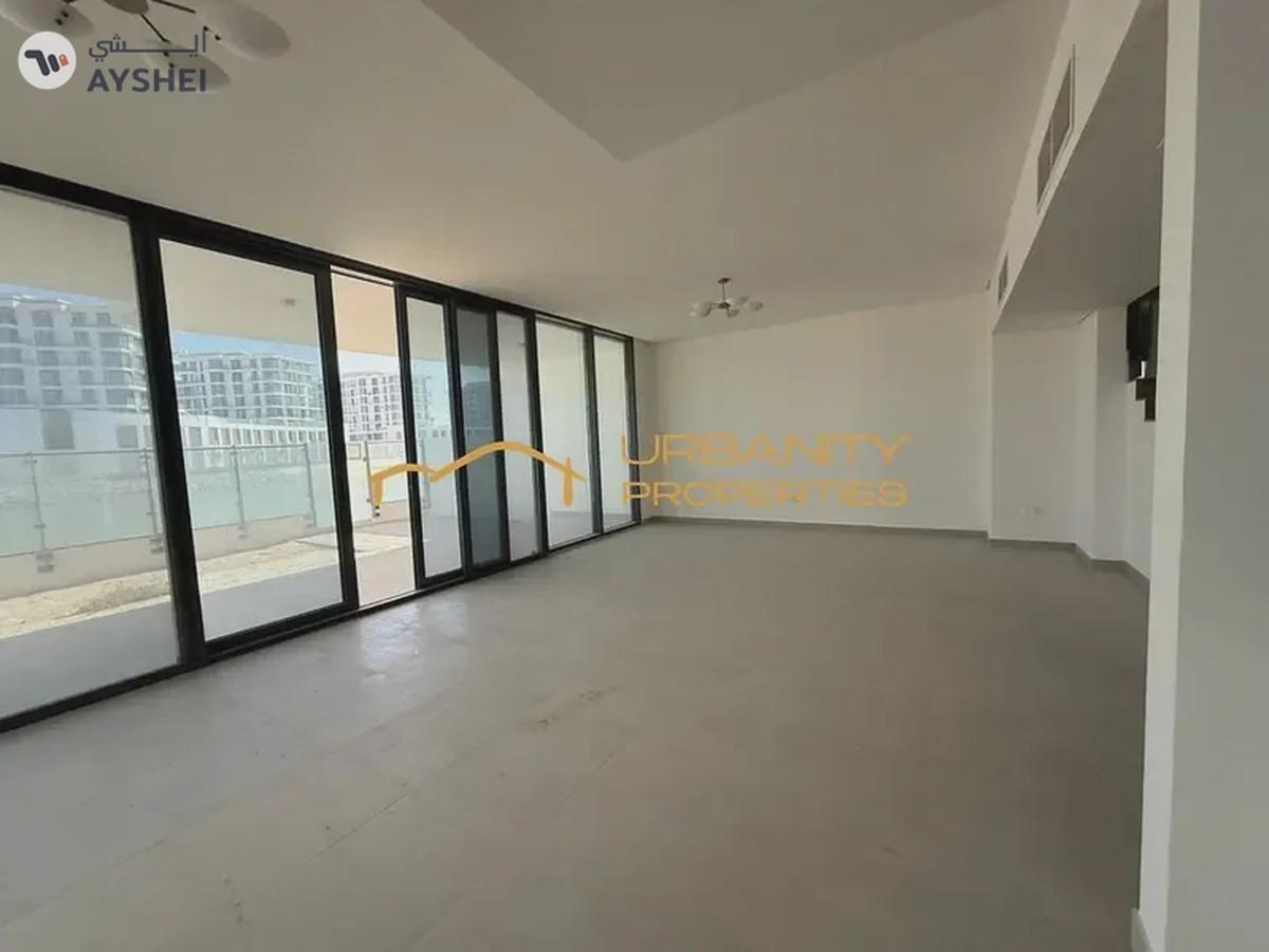 Spacious 5-Bedroom Villa in Ajmal Makan City with Stunning Views-11-11