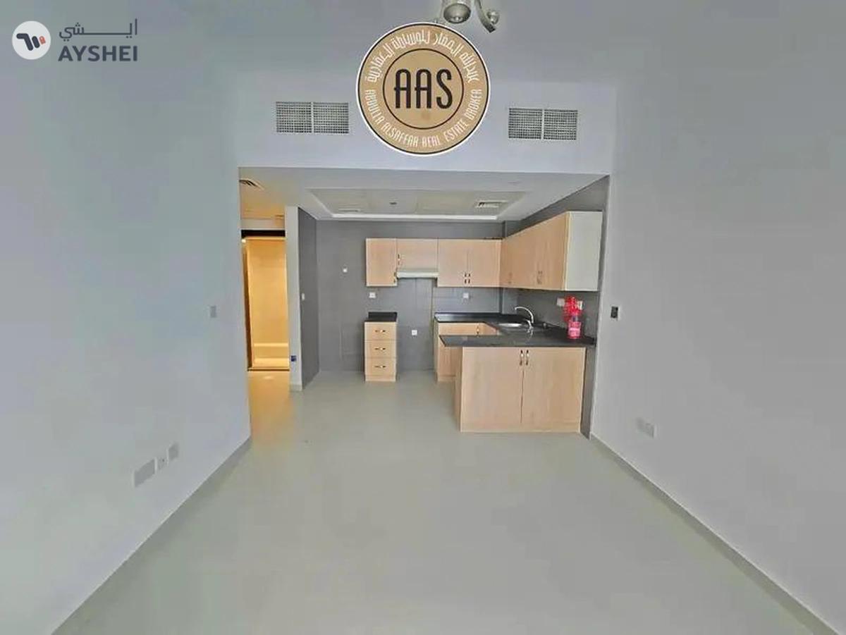 Prime Location Spacious 1Bhk With Full Family Building Full Facilities-4-4