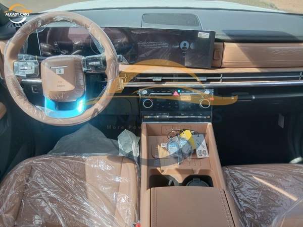 HYUNDAI SANTA FE 2.5L TURBO 4X4 MODEL 2024 GCC