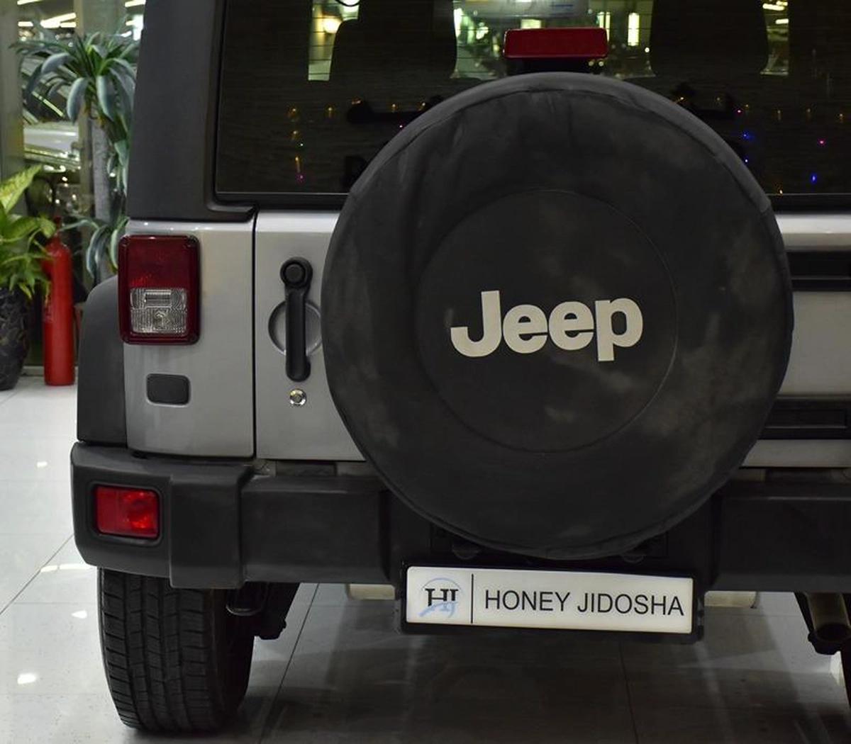 Jeep Wrangler Sport ( 2016 Model ) in Silver Color GCC Specs-10-10