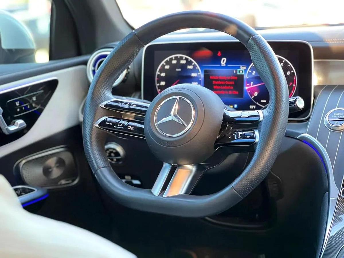 Mercedes-Benz GLC 300, 2023 - GCC/Other Specs-5-5