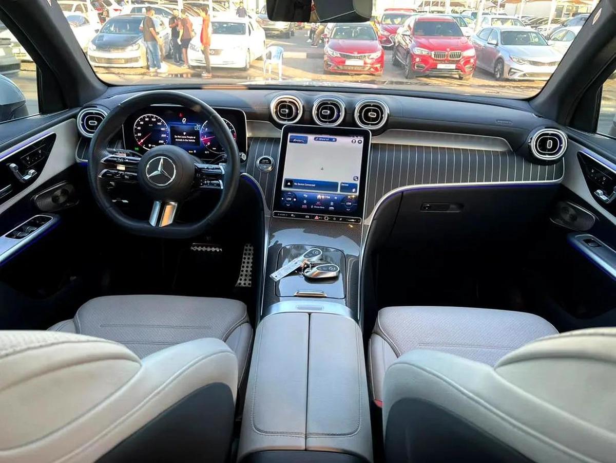 Mercedes-Benz GLC 300, 2023 - GCC/Other Specs-7-7