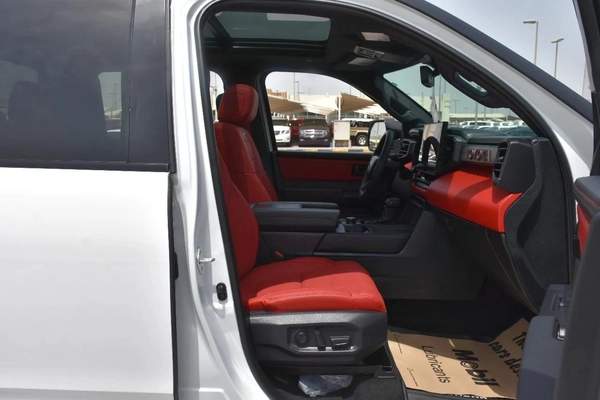 TUNDRA TRD PRO HYBRID 4WD 2024 | WHITE