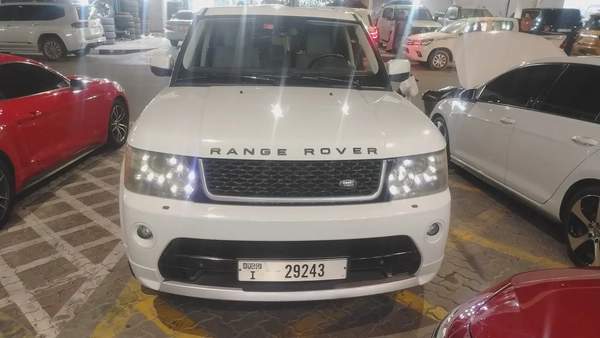 Land Rover Range Rover Sport HSE Supercharged 2011 - GCC Specs