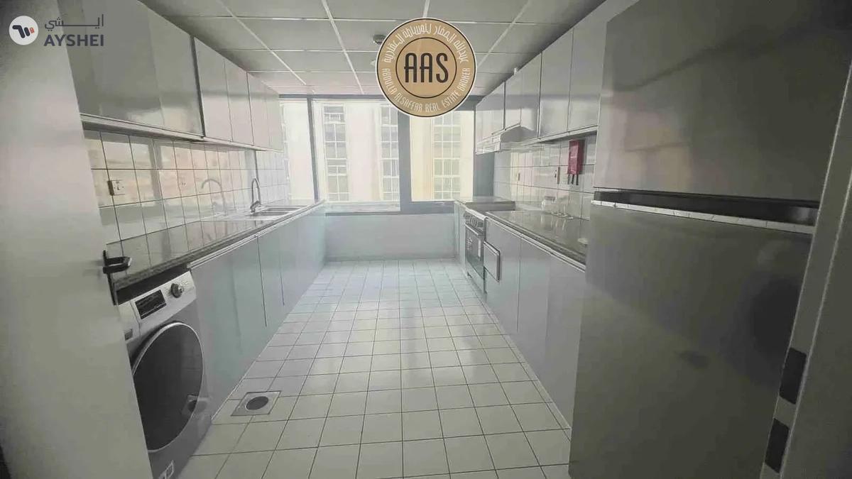 Luxurious and spacious 3BHK apartment only 150k near to DG sharf metro station-0-landscape