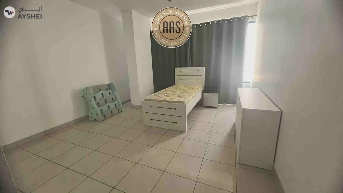 Luxurious and spacious 3BHK apartment only 150k near to DG sharf metro station-5-5