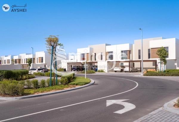 VILLA FOR SALE IN NOYA 1, NOYA