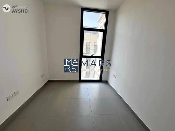 Specious one bedroom with pool view in al mamsha