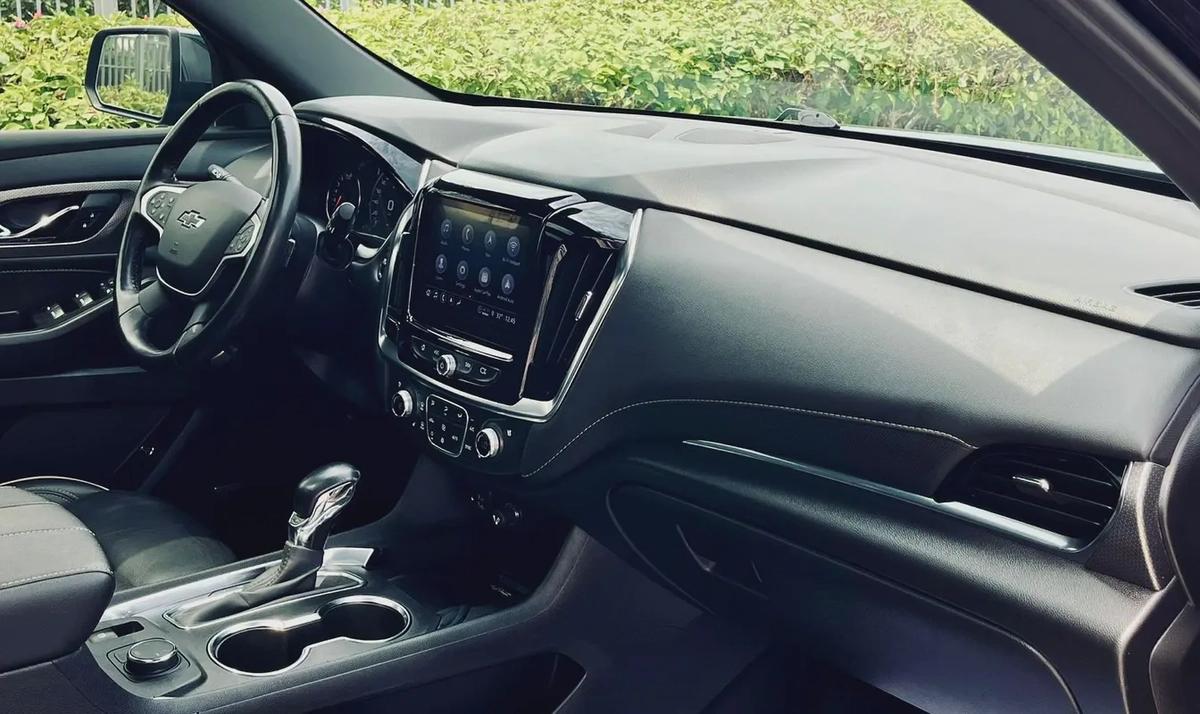 2022 Chevrolet Traverse Redline - GCC Specs - Pristine Condition-13-13