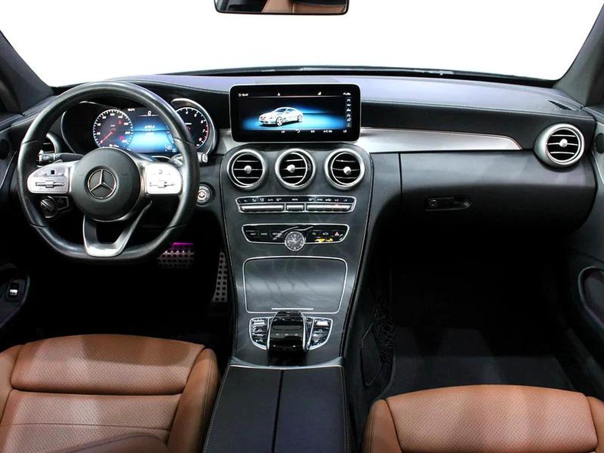 2020 - Mercedes-Benz C200 Coupe - GCC-4-4