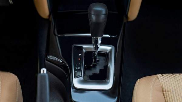 Toyota Fortuner GX2 4X4 2.7L