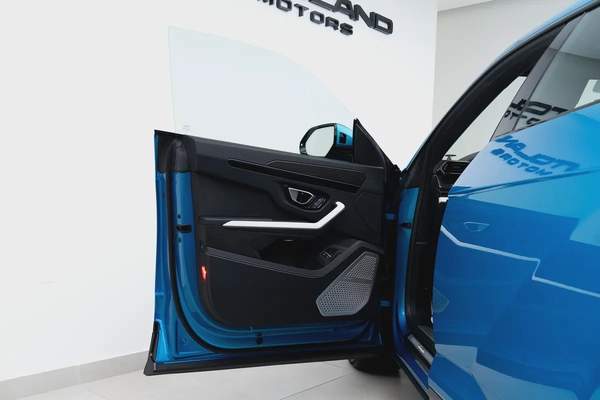 2025 URUS SE | 3D BANG OLUFSEN | HIGH SPEC
