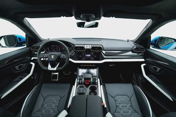 2025 URUS SE | 3D BANG OLUFSEN | HIGH SPEC