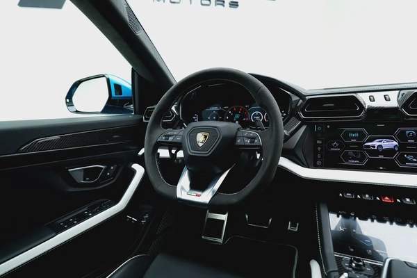 2025 URUS SE | 3D BANG OLUFSEN | HIGH SPEC