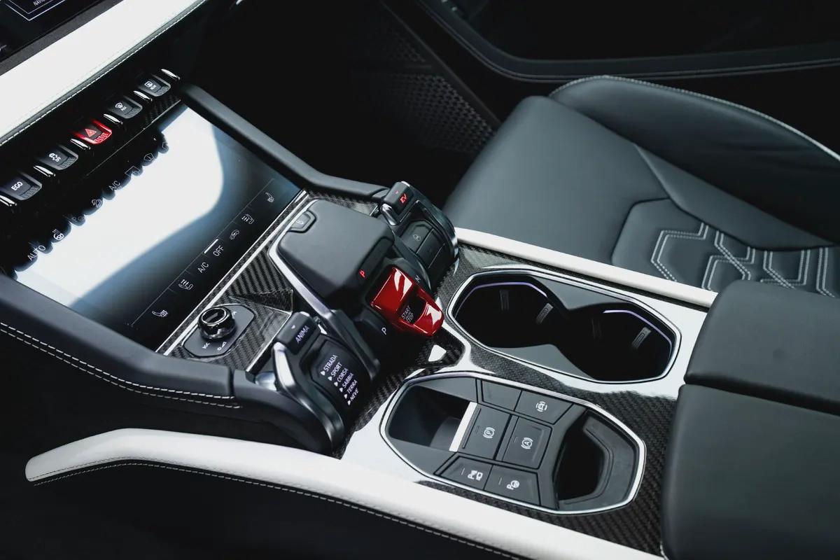 2025 URUS SE | 3D BANG OLUFSEN | HIGH SPEC-15-15