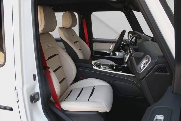 2025 MERCEDES BENZ G63 AMG - DOUBLE NIGHT PACKAGE - FULLY LOADED - BRAND NEW - LOCAL REGISTRATION