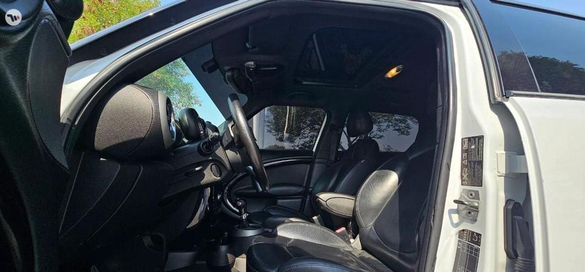 Mini Cooper Countryman -5-5