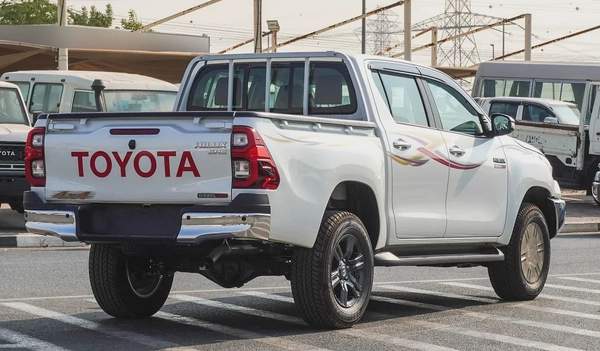 Toyota Hilux 2.4L 4-Cyl Diesel A/T 4x4 DOUBLE Cabin FULL OPTION Export Only MODEL 2026