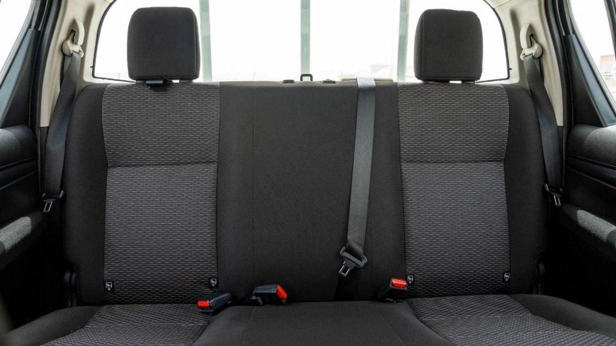 Toyota Hilux Toyota hilux 2.4L diesel P.W MY2025 FOR EXPORT ONLY-7-7