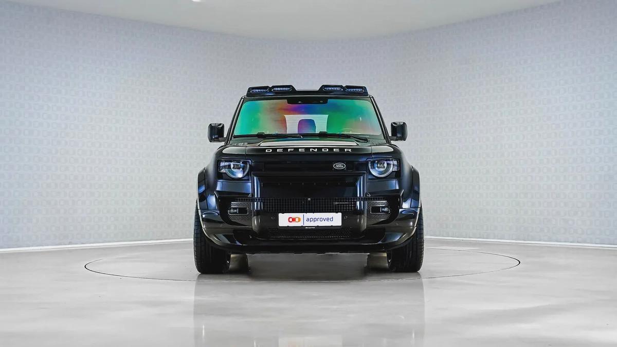 Special Offer | AED 4,704 PM | 22in Wheels, Lightbar, | 90 P400 SE X-Dynamic Widetrack-8-8