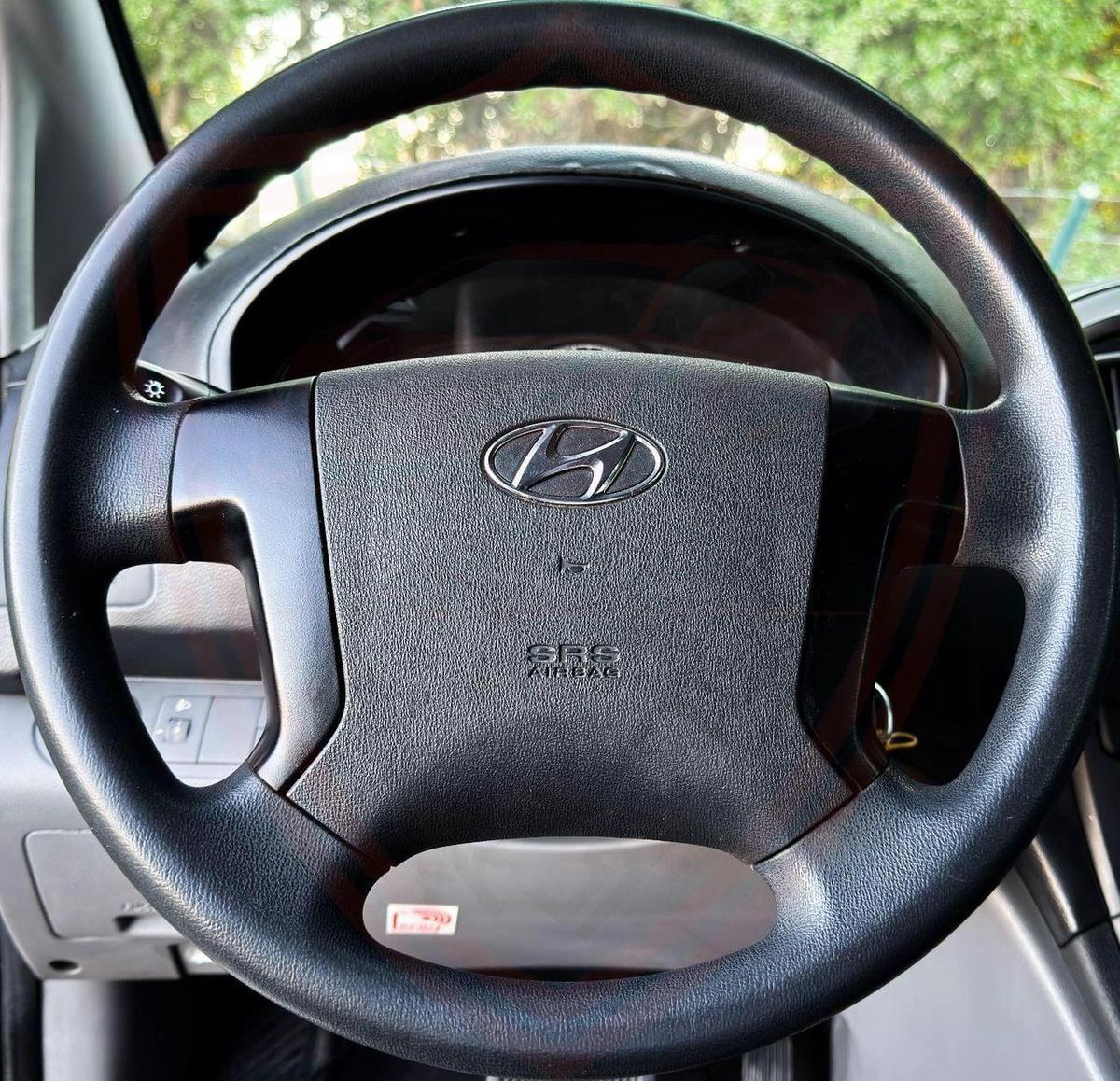 Used Hyundai H-1 2020-10-10