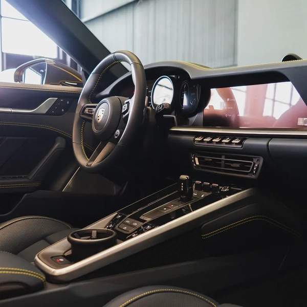 AED 19,147 pm • 0% Downpayment • Porsche 911 Turbo S • Agency Warranty