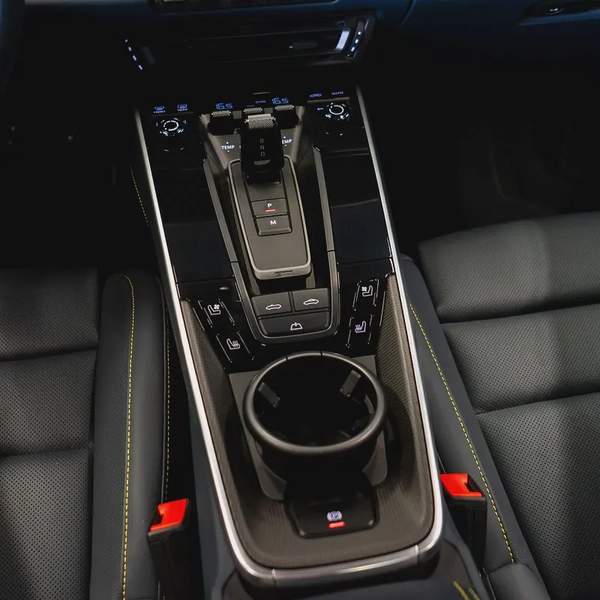 AED 19,147 pm • 0% Downpayment • Porsche 911 Turbo S • Agency Warranty