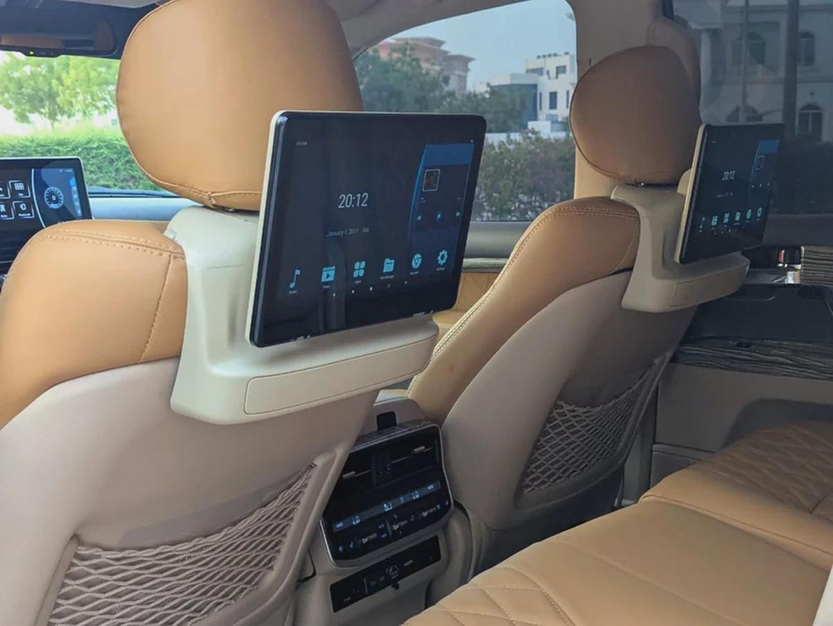 TOYOTA LAND CRUISER 2014 FACELIFTED 2025 WITH INTERIOR AND EXTERIOR V6 4.0L IN EXCELLENT CONDITION-5-5